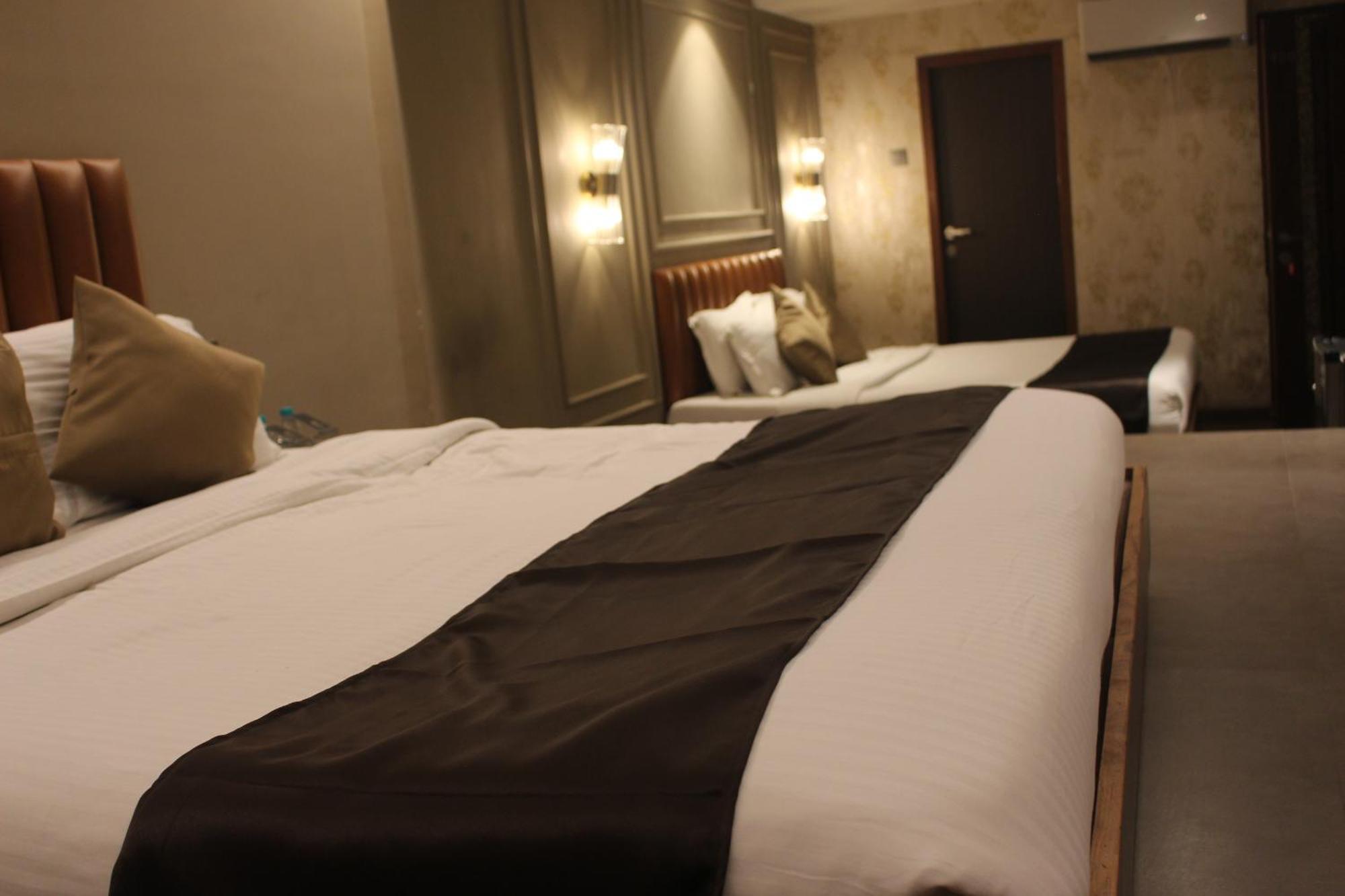 Gulf Hotel Mumbai- The Boutique Hotel Colaba Bombaj Exteriér fotografie