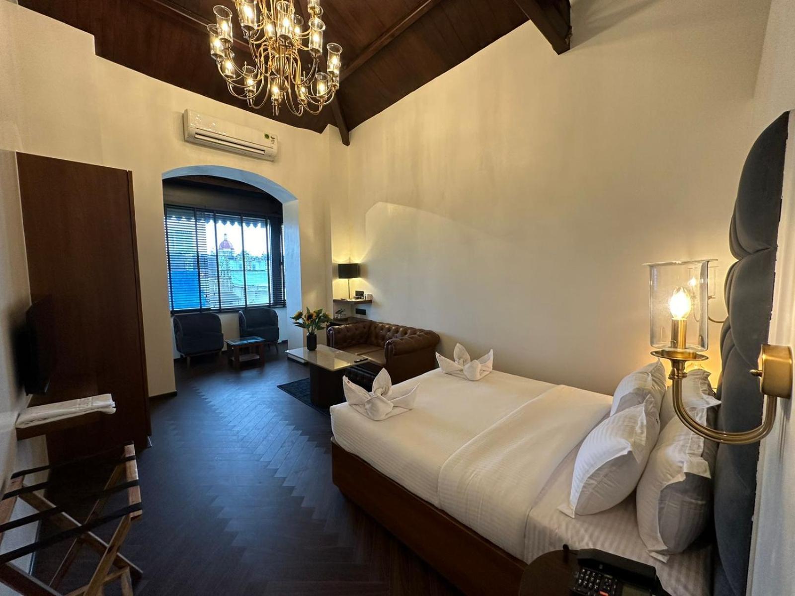 Gulf Hotel Mumbai- The Boutique Hotel Colaba Bombaj Exteriér fotografie