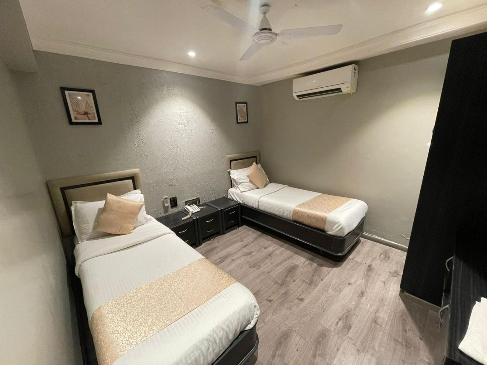Gulf Hotel Mumbai- The Boutique Hotel Colaba Bombaj Exteriér fotografie