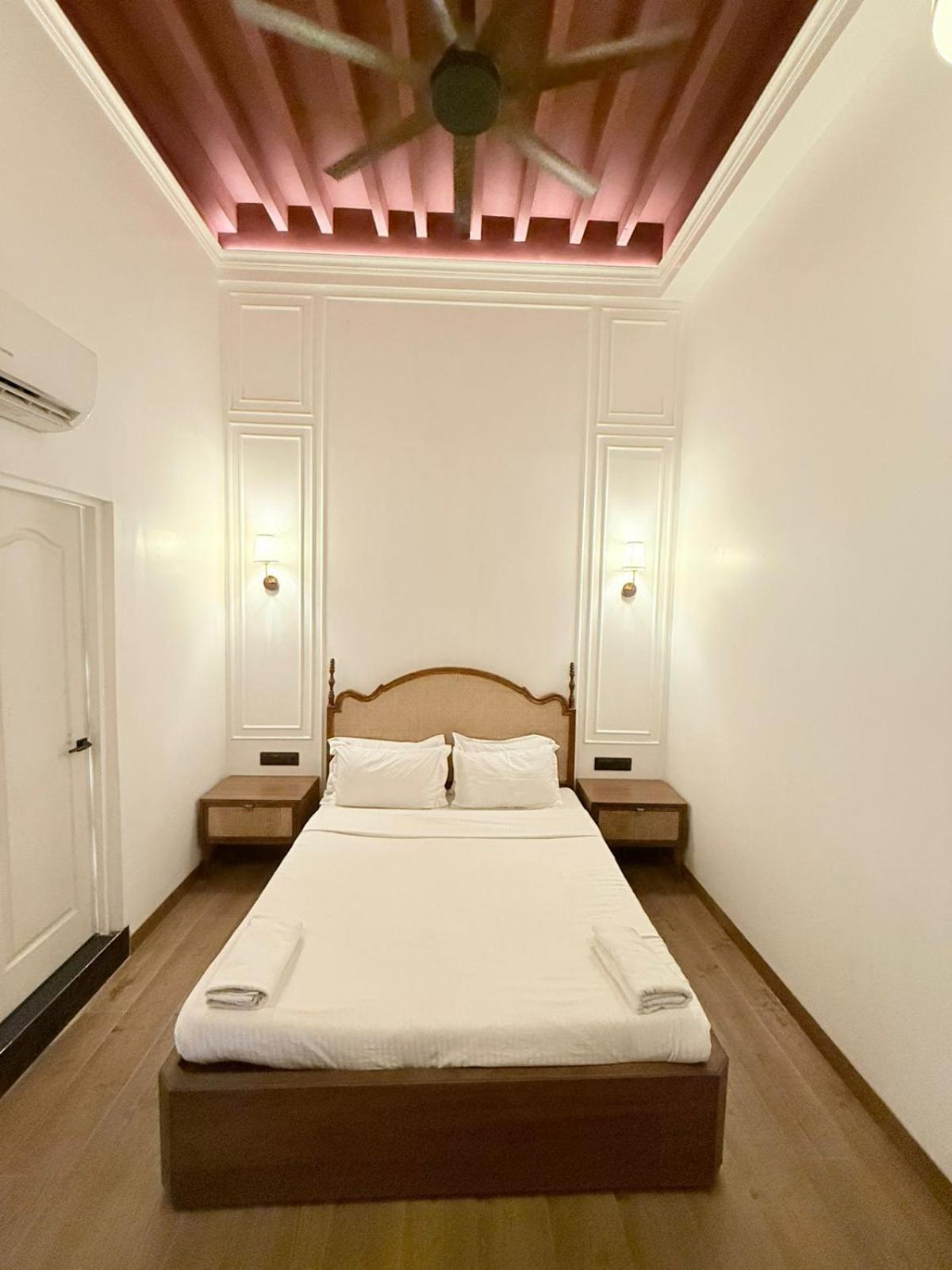 Gulf Hotel Mumbai- The Boutique Hotel Colaba Bombaj Exteriér fotografie